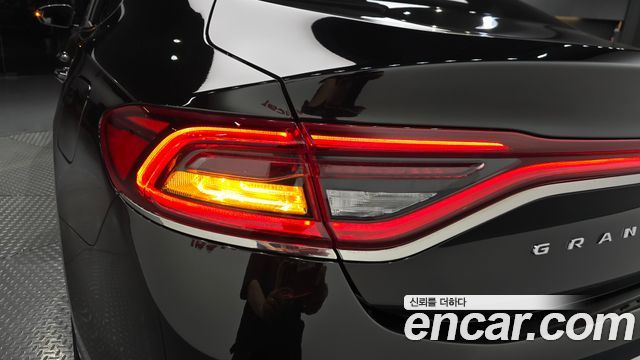 Hyundai Grandeur (IG) 3.0 LPI Modern 2019 — фото 29
