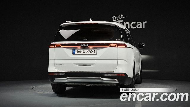 Kia Carnival (IV) Gasoline 9-Seater Signature 2023 — фото 4