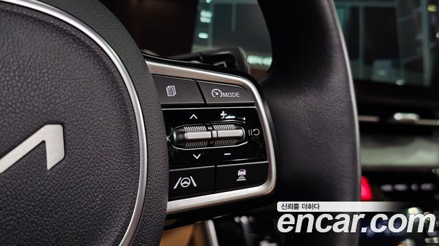 Kia Carnival (IV) Gasoline 9-Seater Signature 2023 — фото 20