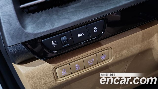 Kia Carnival (IV) Gasoline 9-Seater Signature 2023 — фото 24