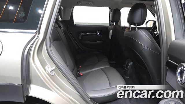 MINI Cooper Clubman High 2nd 2020 — фото 11