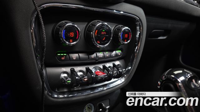 MINI Cooper Clubman High 2nd 2020 — фото 35