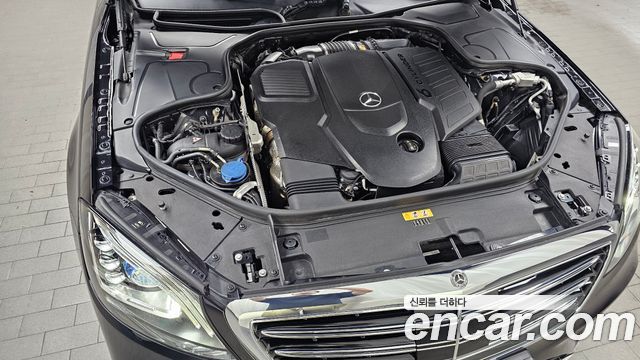 Mercedes-Benz S-Class (W222) S350 d 4MATIC 2019 — фото 6