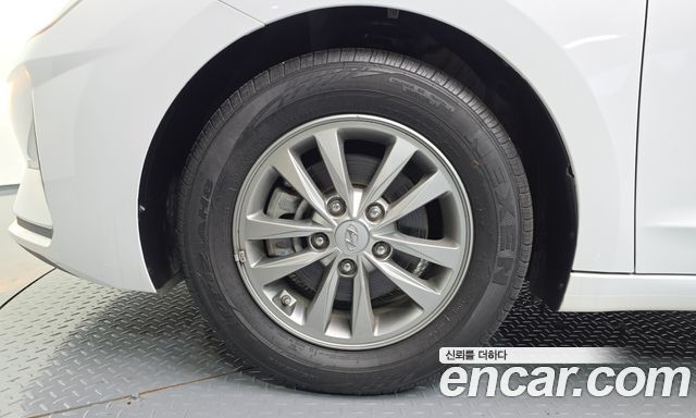 Hyundai Avante (AD) 1.6 Smart 2020 — фото 5