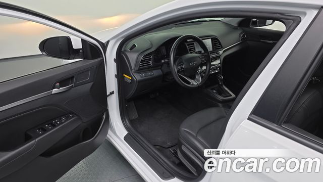 Hyundai Avante (AD) 1.6 Smart 2020 — фото 11