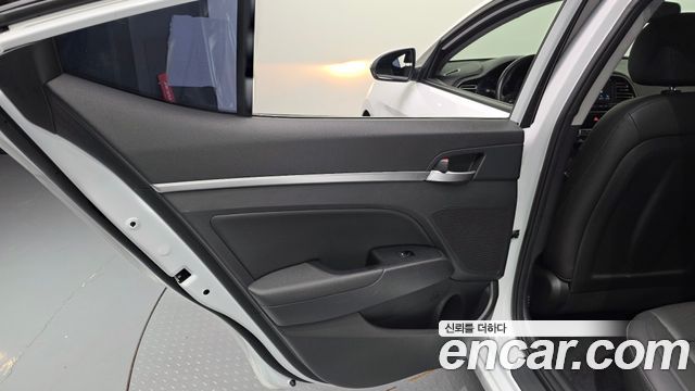 Hyundai Avante (AD) 1.6 Smart 2020 — фото 25