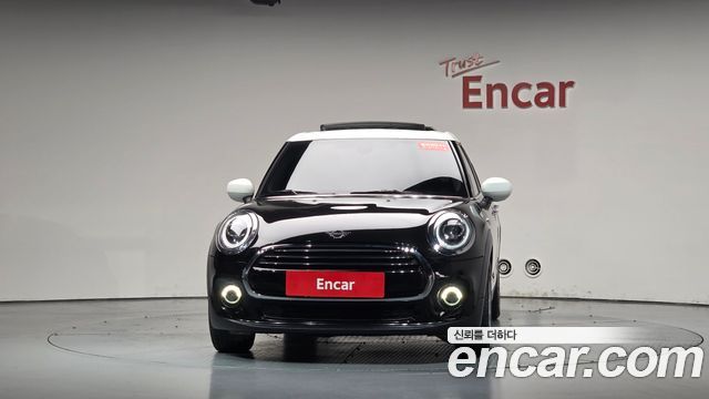 MINI Cooper 5Door HIGH 3rd 2020 — фото 3