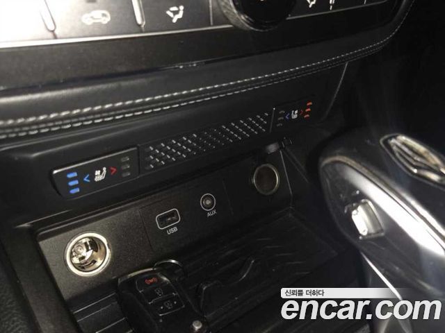 KG Mobility (SsangYong) Rexton Sports Khan Diesel 2.2 4WD Professional S (5-Link) 2019 — фото 2