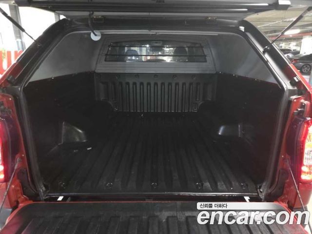 KG Mobility (SsangYong) Rexton Sports Khan Diesel 2.2 4WD Professional S (5-Link) 2019 — фото 4
