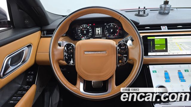 Land Rover Range Rover Velar 3.0 D300 R-Dynamic HSE 2018 — фото 14