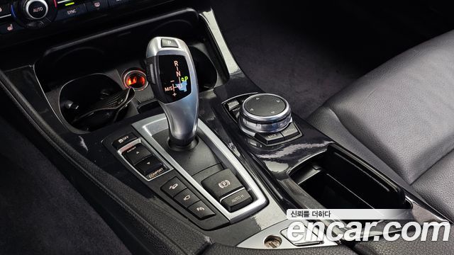 BMW 5 Series (F10) 520d xDrive M Aero Dynamic 2016 — фото 9