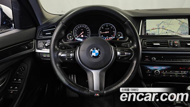 BMW 5 Series (F10) 520d xDrive M Aero Dynamic 2016 — фото 13