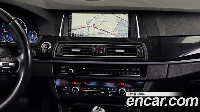 BMW 5 Series (F10) 520d xDrive M Aero Dynamic 2016 — фото 14