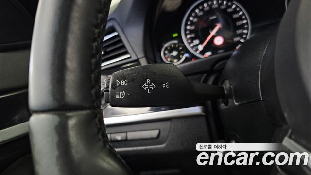 BMW 5 Series (F10) 520d xDrive M Aero Dynamic 2016 — фото 18