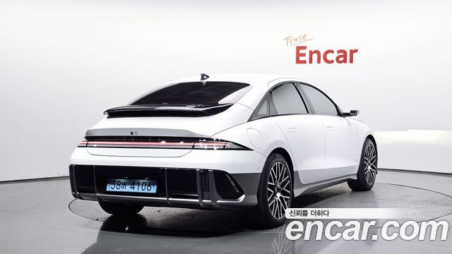 Hyundai Ioniq 6 Long Range AWD Prestige 2023 — фото 2