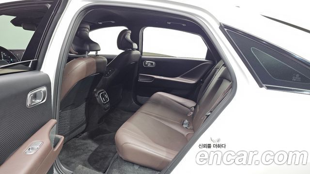 Hyundai Ioniq 6 Long Range AWD Prestige 2023 — фото 12
