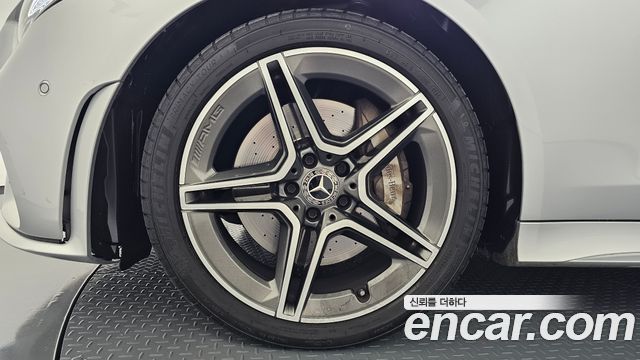 Mercedes-Benz CLS-Class (C257) CLS400d 4MATIC AMG Line 2019 — фото 5