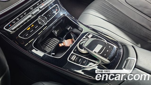 Mercedes-Benz CLS-Class (C257) CLS400d 4MATIC AMG Line 2019 — фото 17