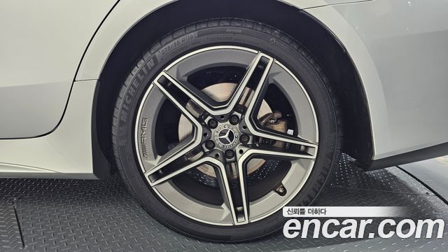 Mercedes-Benz CLS-Class (C257) CLS400d 4MATIC AMG Line 2019 — фото 21