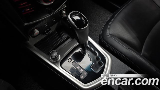 KG Mobility (SsangYong) Tivoli LX 2WD DLX 2016 — фото 9
