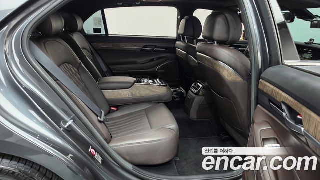 Genesis G90 3.8 AWD Luxury 2019 — фото 15