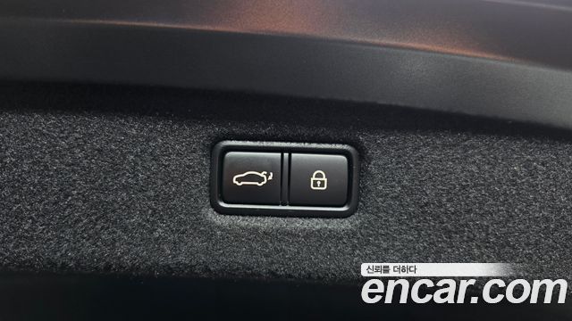 Genesis G90 3.8 AWD Luxury 2019 — фото 22