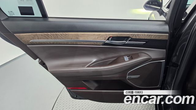 Genesis G90 3.8 AWD Luxury 2019 — фото 31