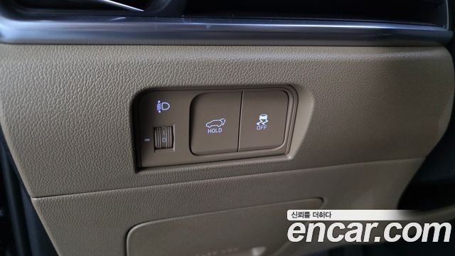 Kia Sorento (IV) Gasoline 2.5T 2WD Noblesse 2025 — фото 27