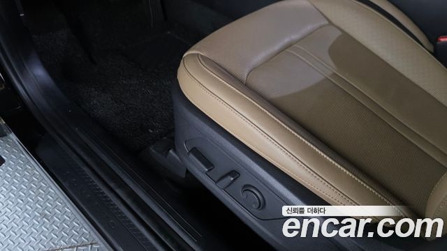 Kia Sorento (IV) Gasoline 2.5T 2WD Noblesse 2025 — фото 33