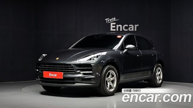 Porsche Macan 2.0 95B 2021 — фото 1