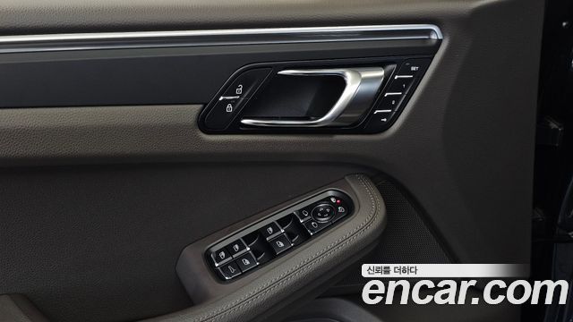 Porsche Macan 2.0 95B 2021 — фото 33