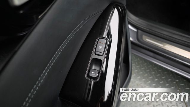 Kia K7 Premier 3.0 LPI Trendy(Rented Car) 2020 — фото 18