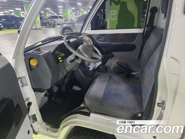 Chevrolet Labo Long Cargo-Deck DLX 2015 — фото 17
