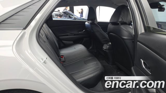 Hyundai Avante (CN7) 1.6 Smart 2022 — фото 12