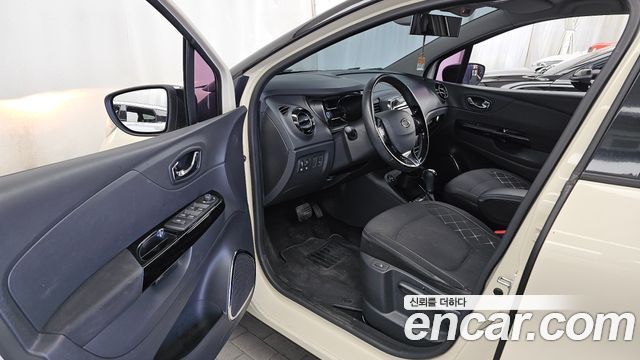 Renault Korea QM3 RE 2015 — фото 10