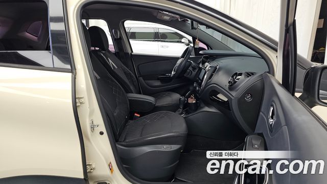 Renault Korea QM3 RE 2015 — фото 15