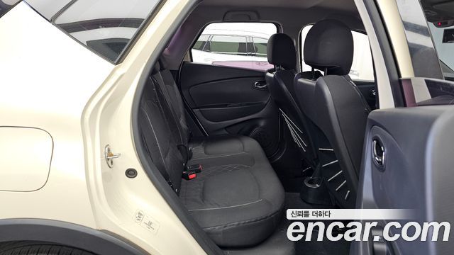 Renault Korea QM3 RE 2015 — фото 16