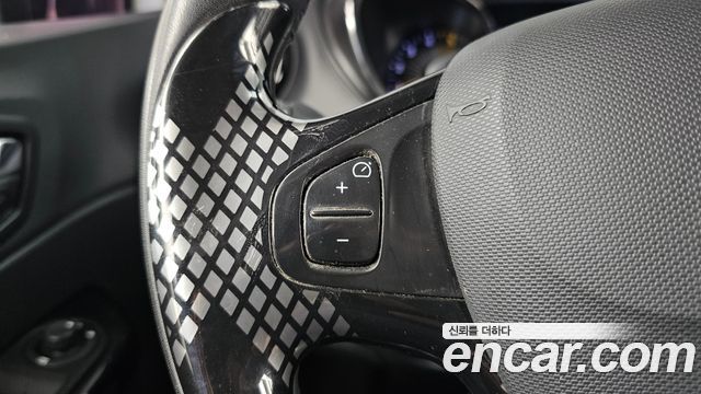 Renault Korea QM3 RE 2015 — фото 32