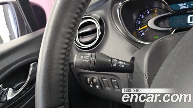 Renault Korea QM3 RE 2015 — фото 38