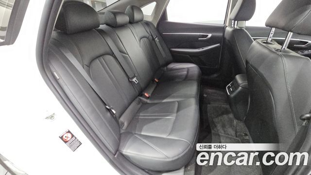 Hyundai Sonata (DN8) 2.0 LPG(rental car) Style 2021 — фото 11