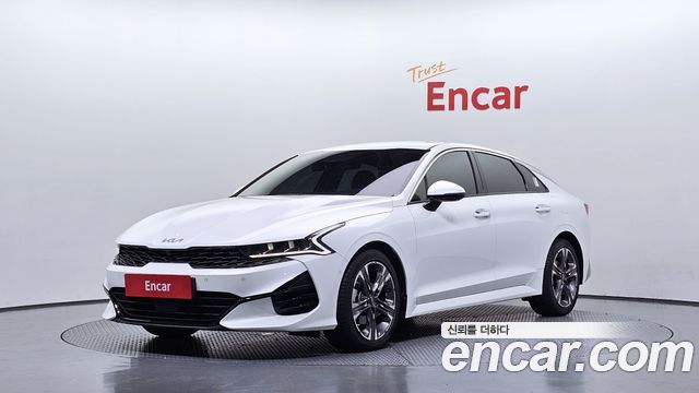 Kia K5 (III) 2.0 Signature 2023 — фото 1