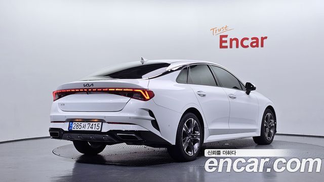 Kia K5 (III) 2.0 Signature 2023 — фото 2