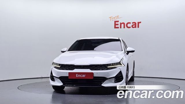 Kia K5 (III) 2.0 Signature 2023 — фото 3
