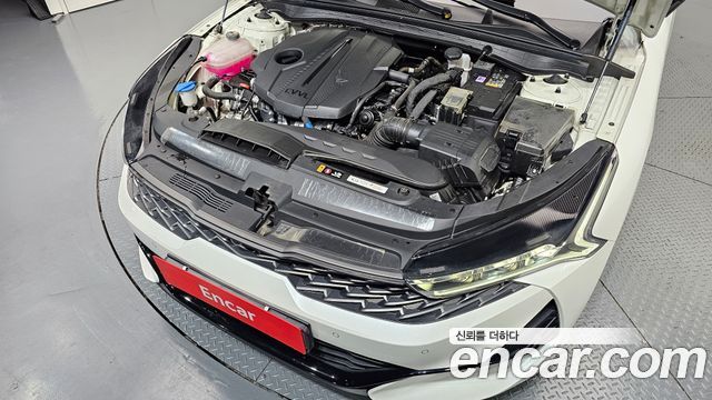 Kia K5 (III) 2.0 Signature 2023 — фото 6