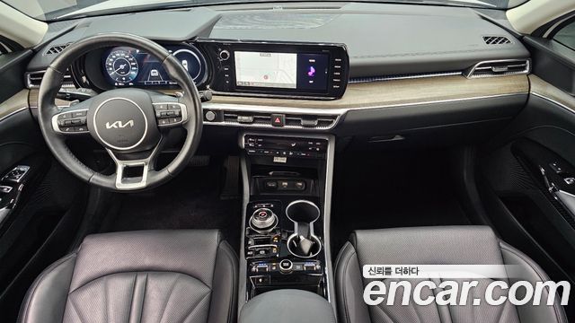 Kia K5 (III) 2.0 Signature 2023 — фото 7