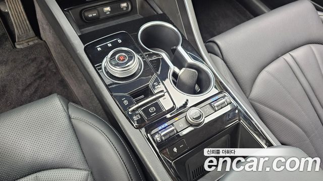 Kia K5 (III) 2.0 Signature 2023 — фото 9