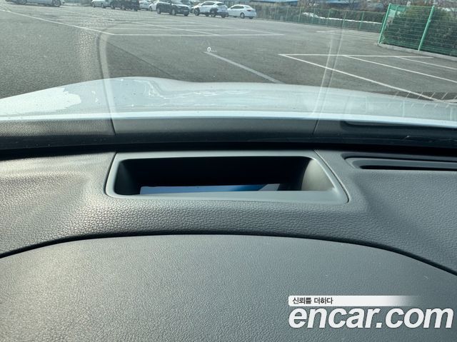 Genesis G80 3.3 GDI AWD Luxury 2018 — фото 18