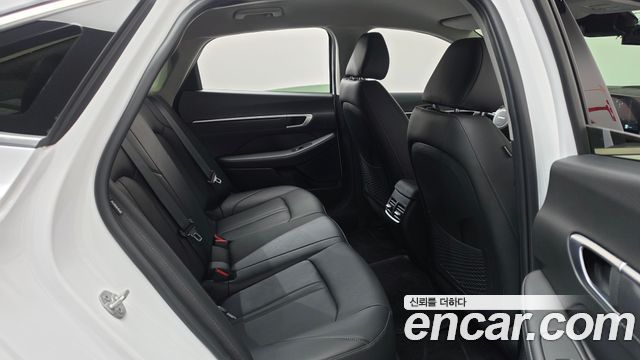 Hyundai Sonata The Edge (DN8) 2.0 Premium 2025 — фото 11