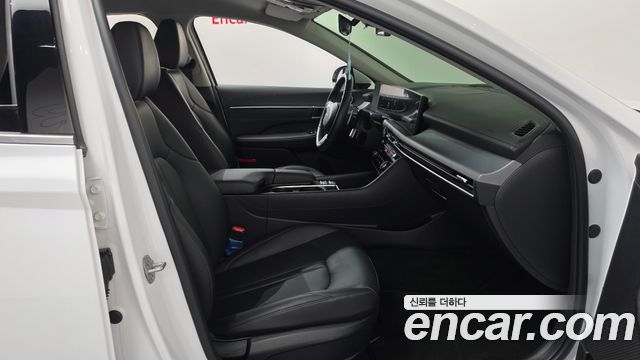 Hyundai Sonata The Edge (DN8) 2.0 Premium 2025 — фото 26