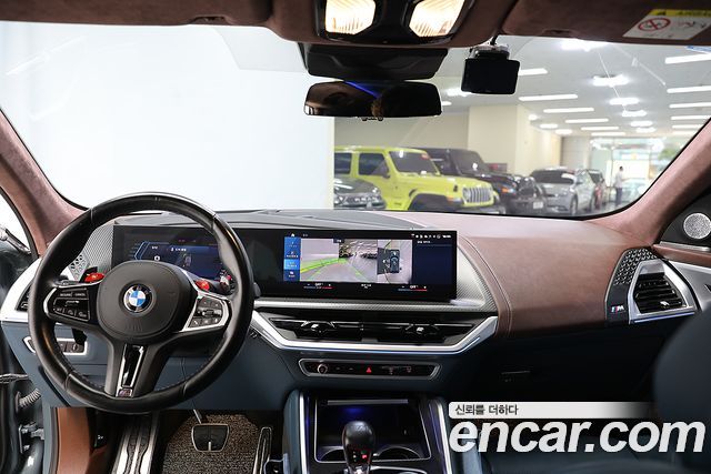 BMW XM (G09) 4.4 2023 — фото 10